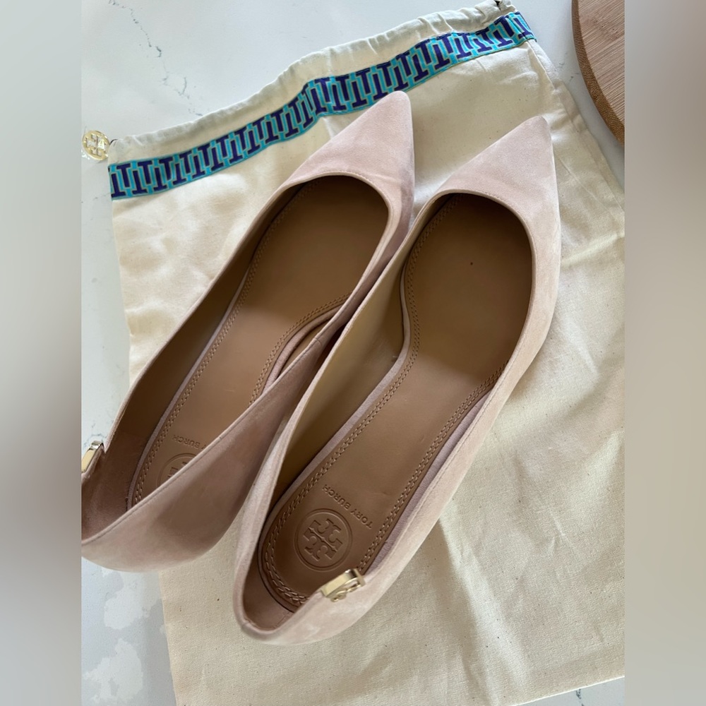 Velvet cream 2inch heel size 10